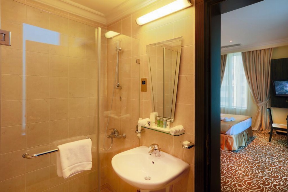 Mathema Premium Aparthotel Doha